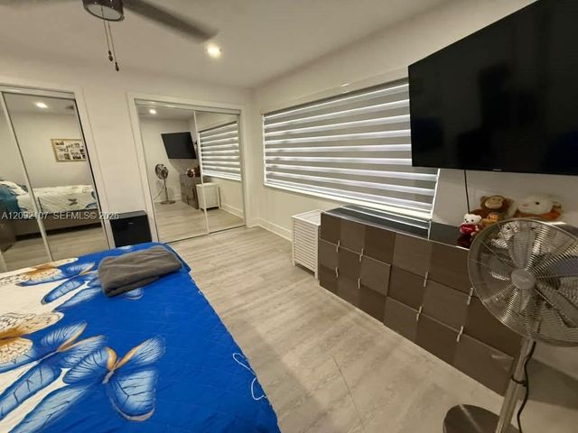 1324 W 71st Street, Hialeah, FL 33014