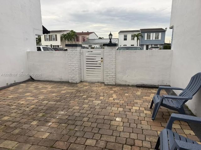 1324 W 71st Street, Hialeah, FL 33014