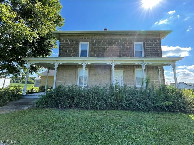 8279 Baumhart Road, Vermilion, OH 44089