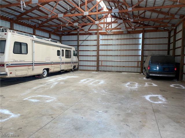 8279 Baumhart Road, Vermilion, OH 44089