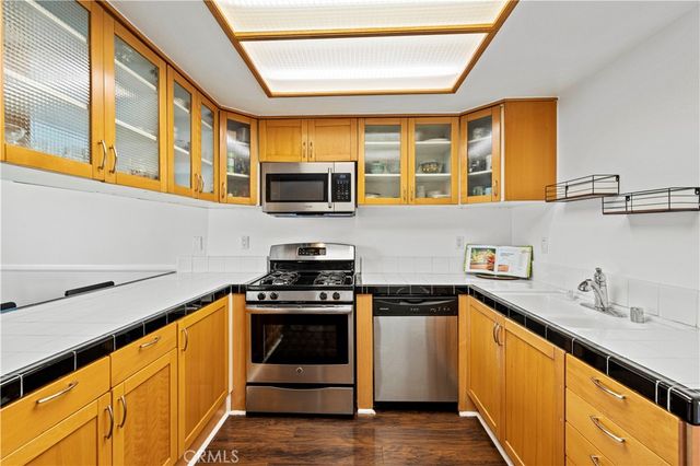15614 Crestview Lane 63, Granada Hills, CA 91344