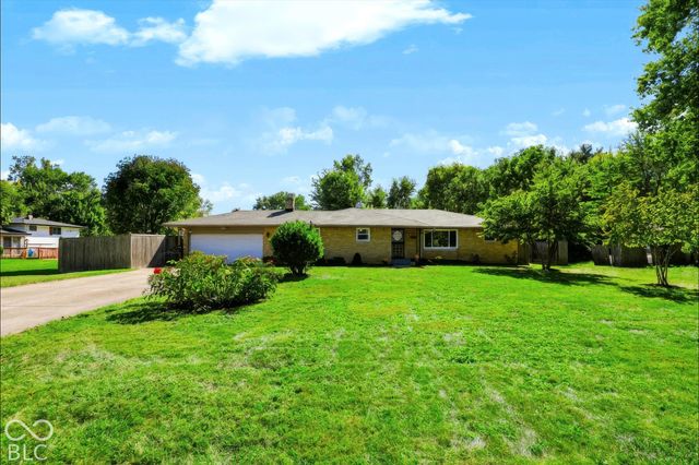 2015 W 46th Street, Indianapolis, IN 46228