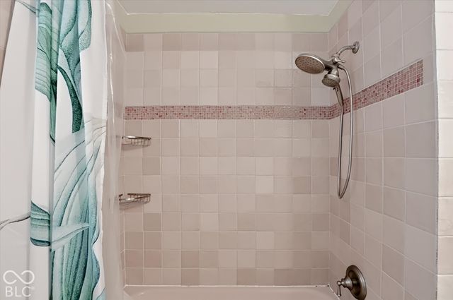 2015 W 46th Street, Indianapolis, IN 46228
