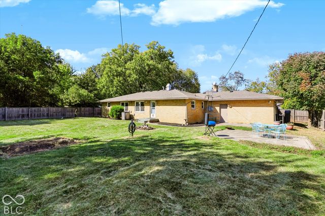 2015 W 46th Street, Indianapolis, IN 46228
