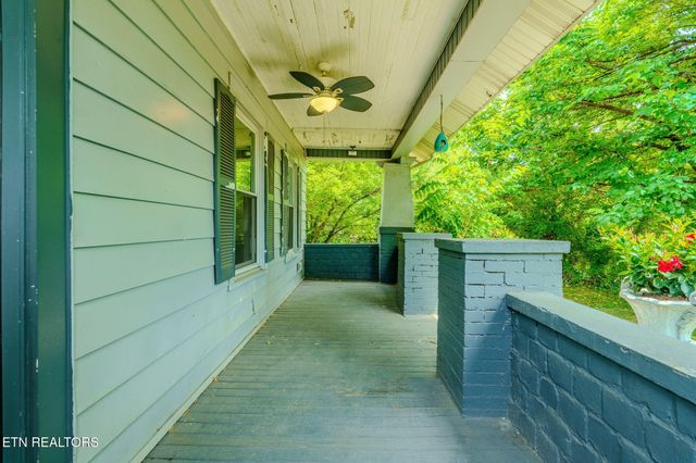1619 Beaumont Ave, Knoxville, TN 37921