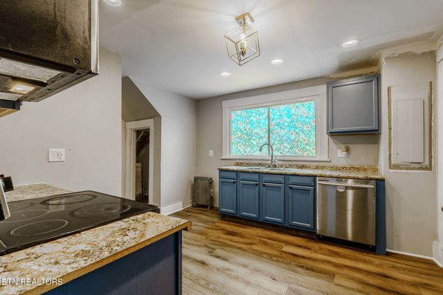 1619 Beaumont Ave, Knoxville, TN 37921
