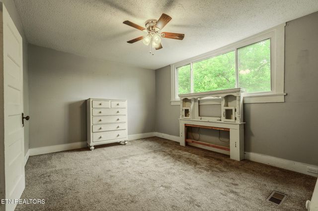 1619 Beaumont Ave, Knoxville, TN 37921