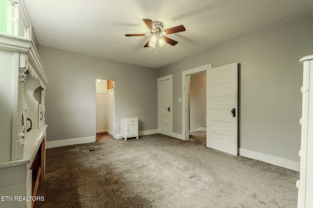 1619 Beaumont Ave, Knoxville, TN 37921