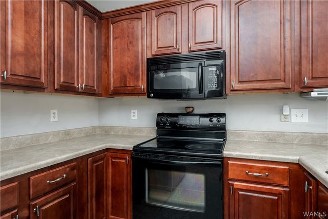 13919 Highland Pointe, Northport, AL 35475
