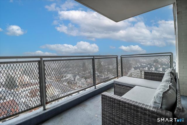 30 Glenbrook Road APT 10F, Stamford, CT 06902