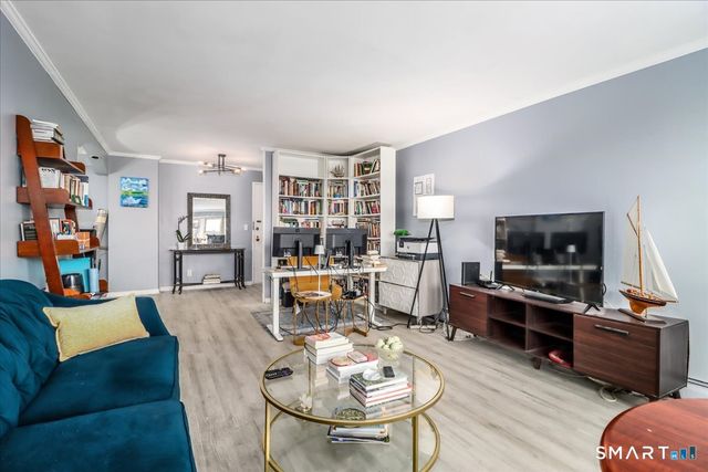 30 Glenbrook Road APT 10F, Stamford, CT 06902