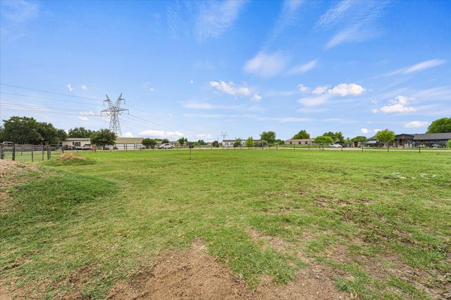 10000 Chance Lane, Kaufman, TX 75142