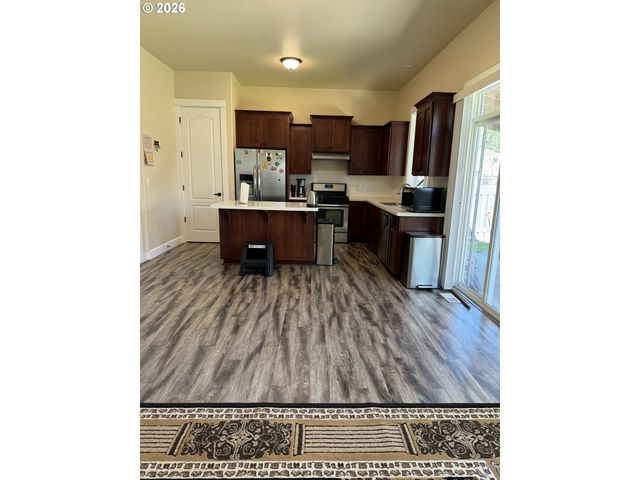 5214 Se 130TH Pl, Portland, OR 97236