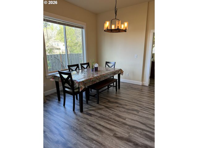 5214 Se 130TH Pl, Portland, OR 97236