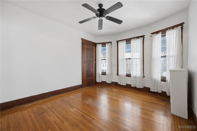 37 Inwood Place, Buffalo, NY 14209