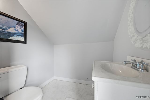 37 Inwood Place, Buffalo, NY 14209