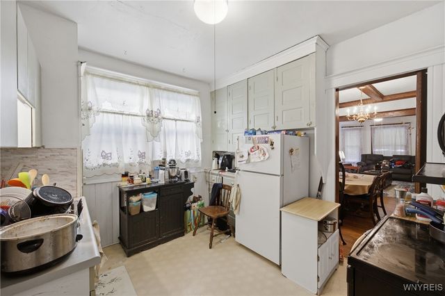 37 Inwood Place, Buffalo, NY 14209