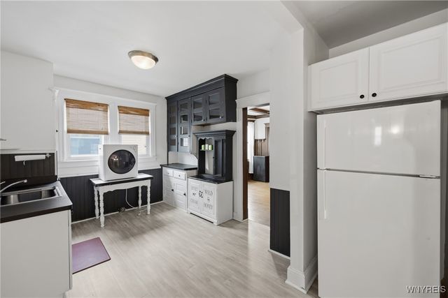 37 Inwood Place, Buffalo, NY 14209