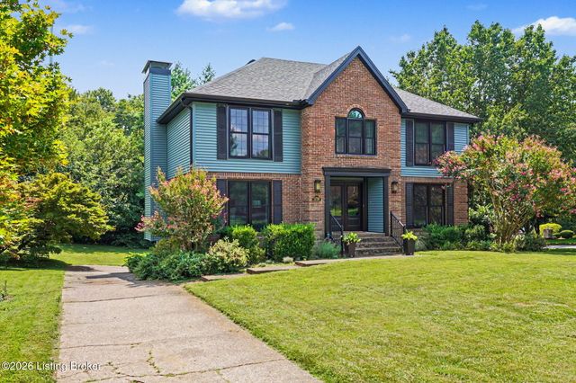 3719 E Locust Cir, Prospect, KY 40059