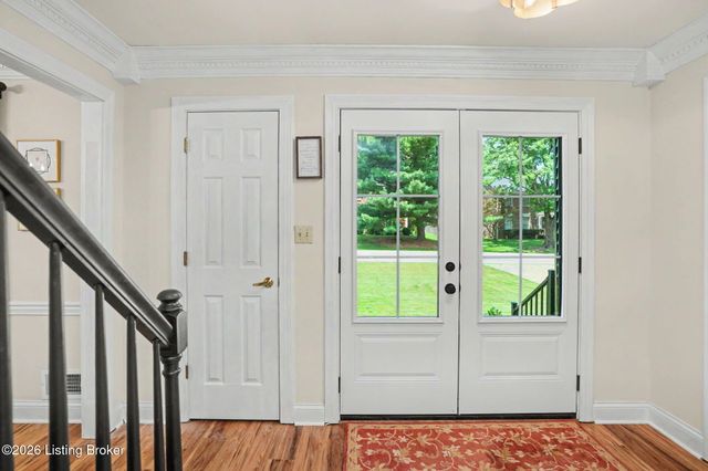 3719 E Locust Cir, Prospect, KY 40059