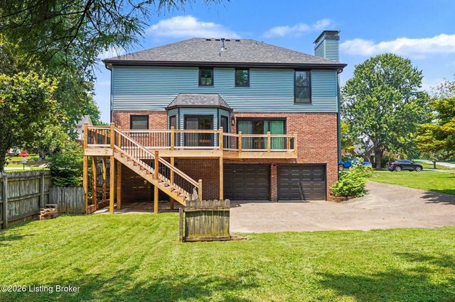 3719 E Locust Cir, Prospect, KY 40059