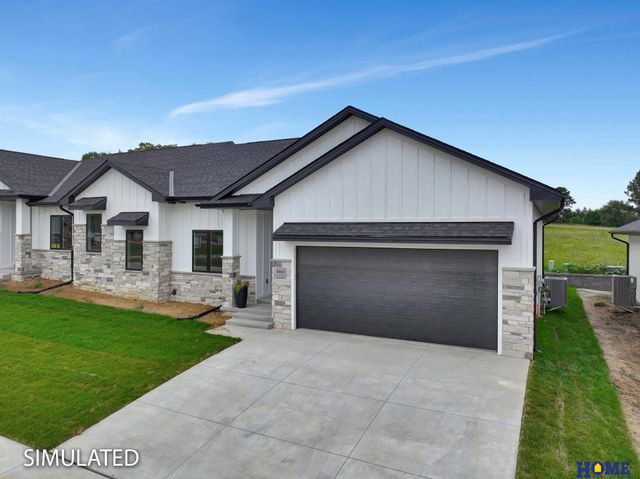 6835 Weigel Bay, Lincoln, NE 68516