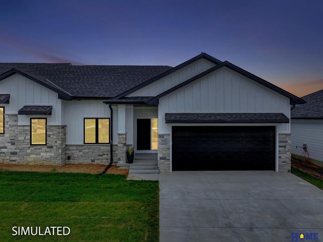 6835 Weigel Bay, Lincoln, NE 68516