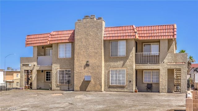 6920 Dunsbach Way, Las Vegas, NV 89156