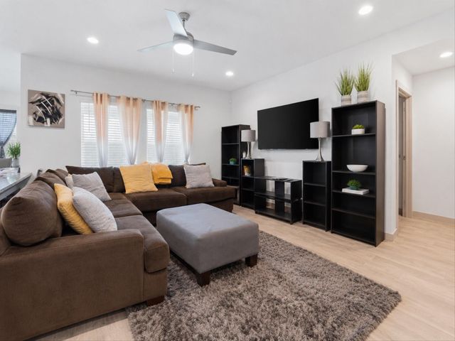 8219 Precious Passing Way, Rosharon, TX 77583