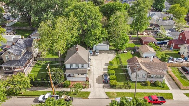 817 Front Street, Aurora, IL 60505