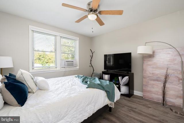 5900 THE ALAMEDA, Baltimore, MD 21239