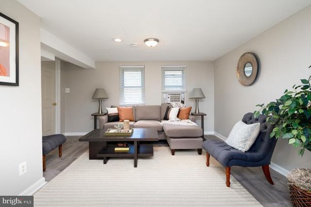 5900 THE ALAMEDA, Baltimore, MD 21239