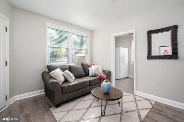 5900 THE ALAMEDA, Baltimore, MD 21239