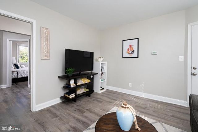 5900 THE ALAMEDA, Baltimore, MD 21239