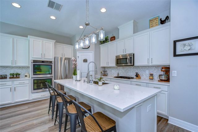 2614 MILFORD BERRY LANE, Tampa, FL 33618