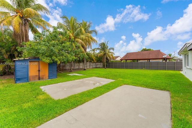 2900 SW 98th Avenue, Miami, FL 33165