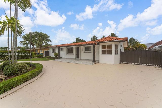 2900 SW 98th Avenue, Miami, FL 33165