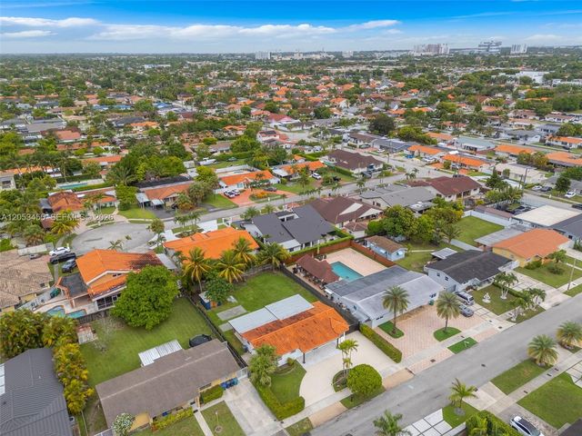 2900 SW 98th Avenue, Miami, FL 33165