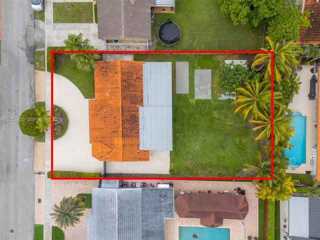 2900 SW 98th Avenue, Miami, FL 33165