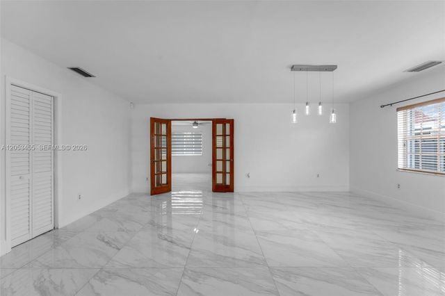 2900 SW 98th Avenue, Miami, FL 33165