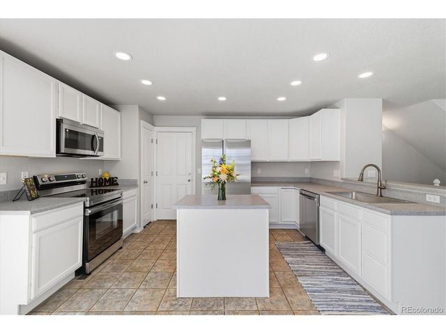 9452 E 106th Dr, Commerce City, CO 80640