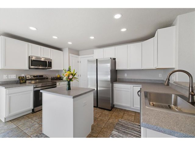 9452 E 106th Dr, Commerce City, CO 80640