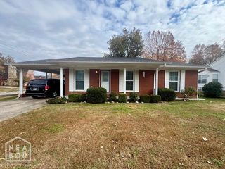 127 N 7th Street, Paragould, AR 72450