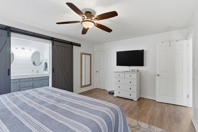 6857 Sunnywood Dr, Nashville, TN 37211