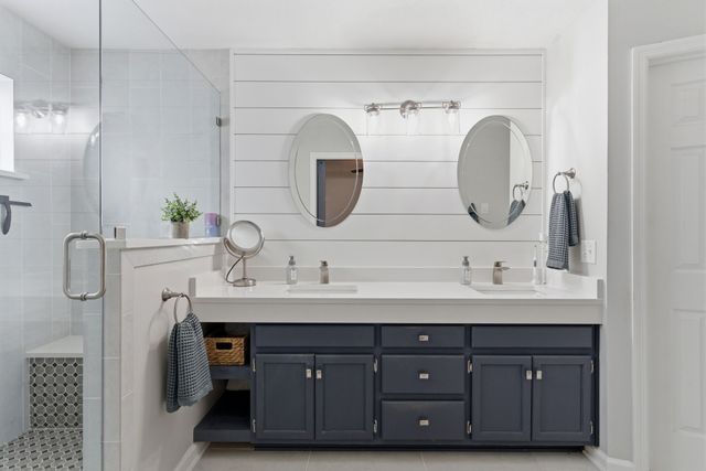 6857 Sunnywood Dr, Nashville, TN 37211