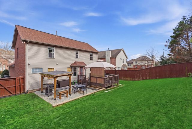 6857 Sunnywood Dr, Nashville, TN 37211