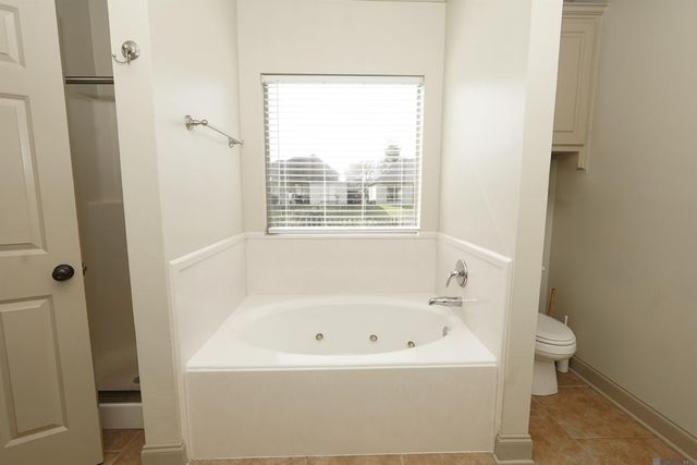 9052 Winding Lake Ave, Baton Rouge, LA 70810