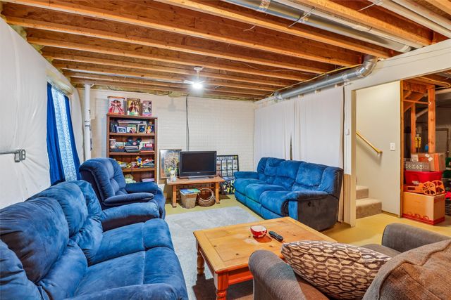 330 SE Whitetail Lane, Waukee, IA 50263