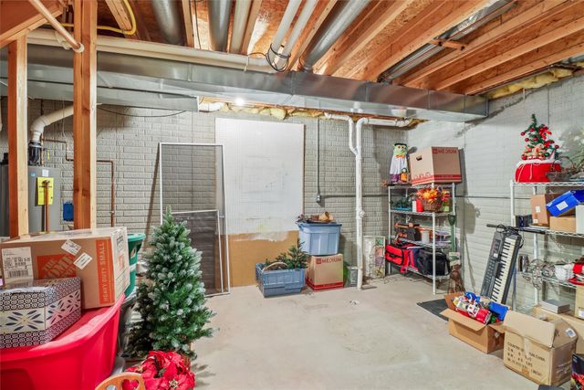 330 SE Whitetail Lane, Waukee, IA 50263