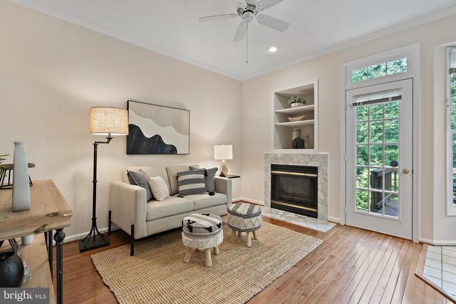 6609 DUNWICH WAY, Alexandria, VA 22315